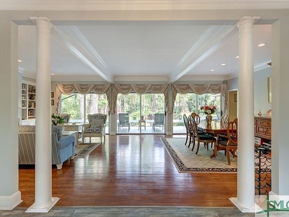 5th image of 205 Pettigrew Drive