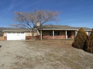 4555 W Avenue V, Acton, CA 93510