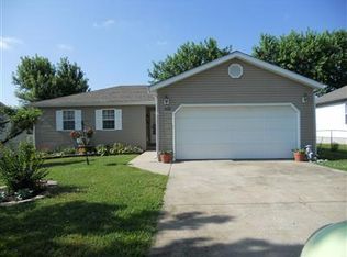 1880 E Division St, Bolivar, MO 65613
