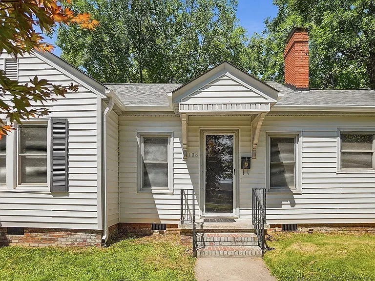 108 Eagle Rd — Photo 3