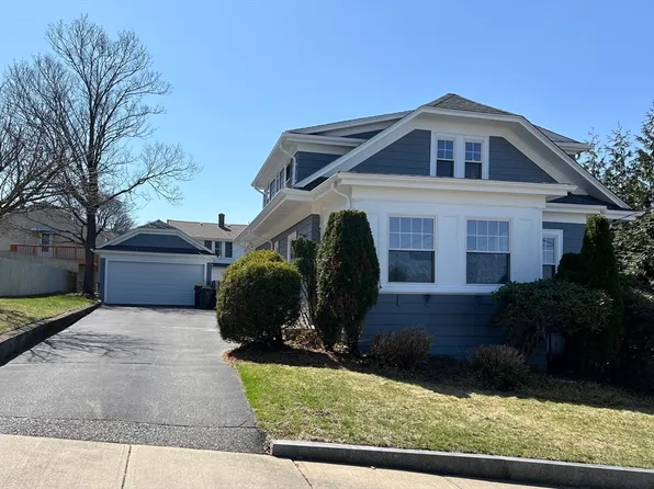 115 Montgomery St, Fall River, MA 02720