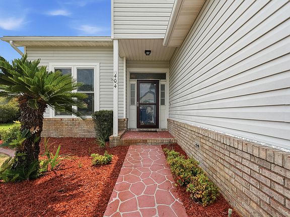 3rd image of 404 Springate Ct