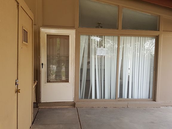 2nd image of 113 E Ballard St