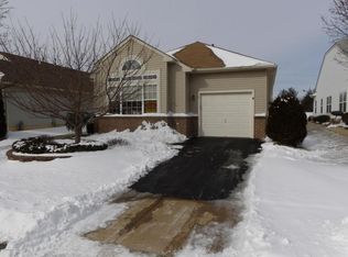 27 Kensington Rd, Manchester, NJ 08759