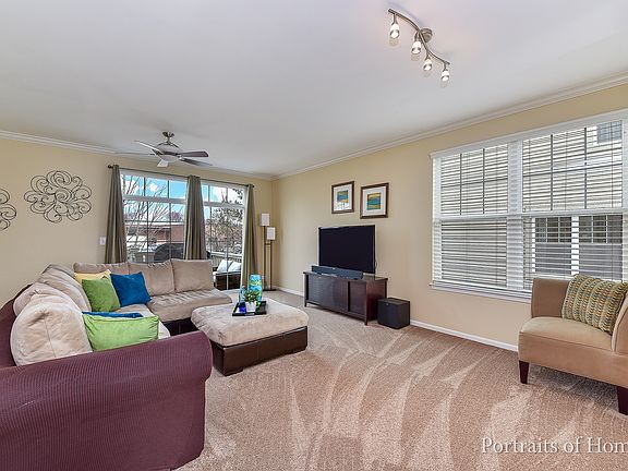 2nd image of 3423 Bradbury Cir