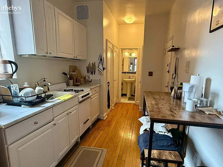 100 W 73rd St #3D — Photo 4