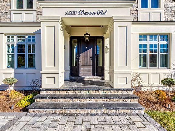 3rd image of 1522 Devon Rd