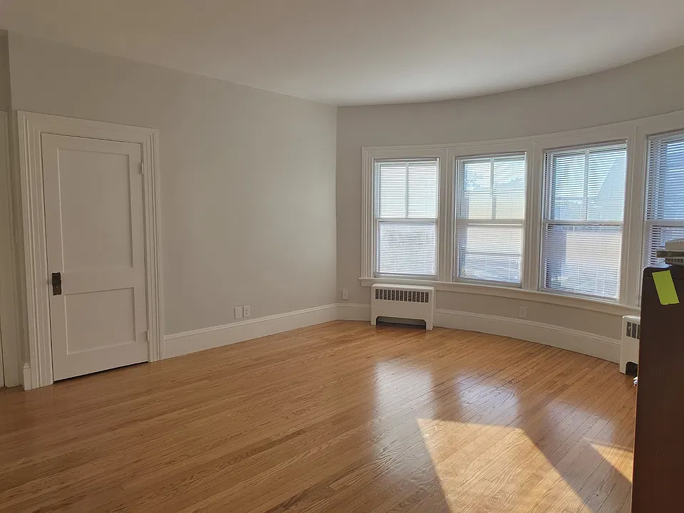 765 Park Ave #2A