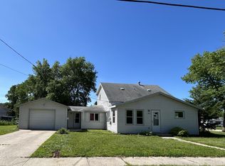 250 W Thielke Ave, Appleton, MN 56208