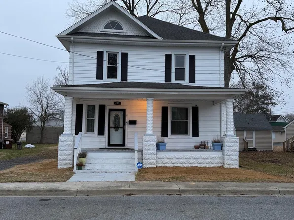 402 N 2nd St, Delmar, DE 19940