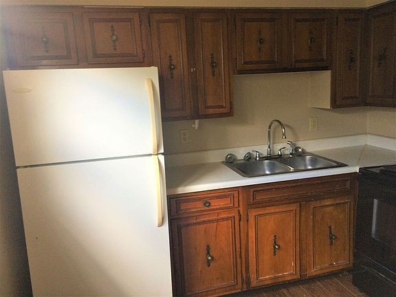 5th image of 1441 Cora Ln APT 1