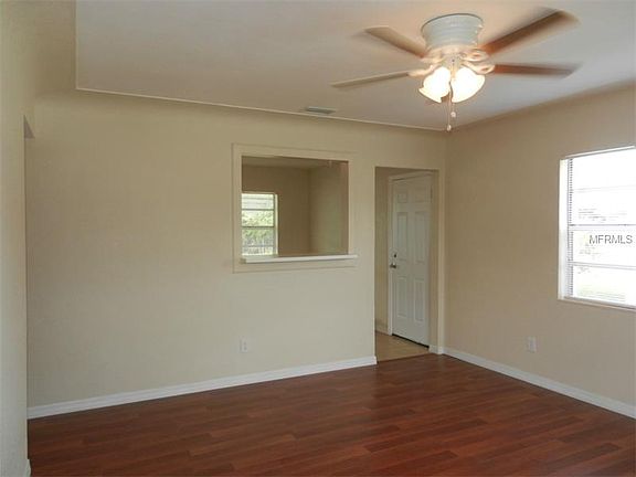 4th image of 1557 55th Ave N