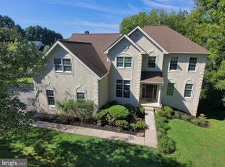 206 Ridge Crest Dr, West Chester, PA 19382