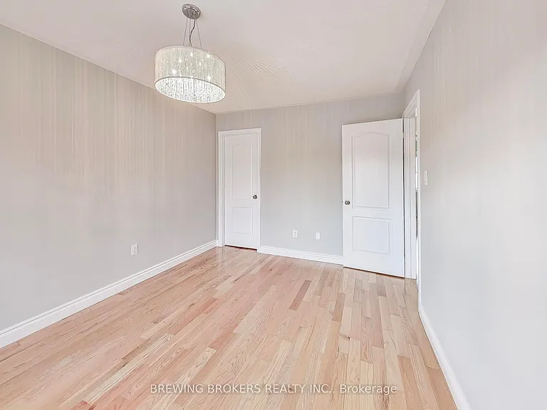 33 Pearcey Cres — Photo 20
