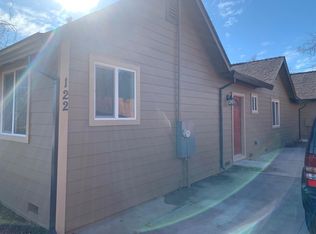 122 Catalpa Ln, Grass Valley, CA 95945