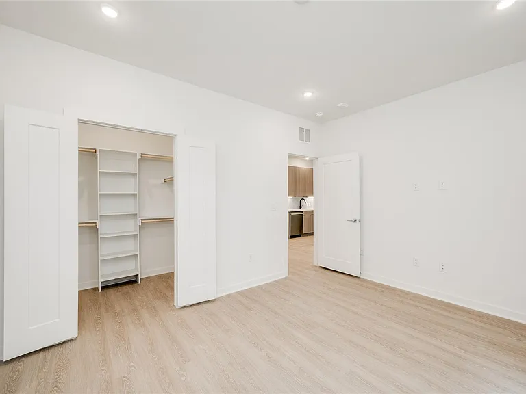 4802 S Congress Ave #121 — Photo 4