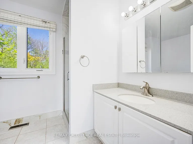 15 Nymark Pl — Photo 20