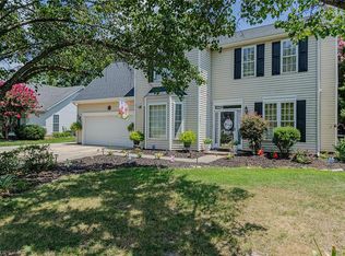 502 Woodhollow Ct, Mc Leansville, NC 27301