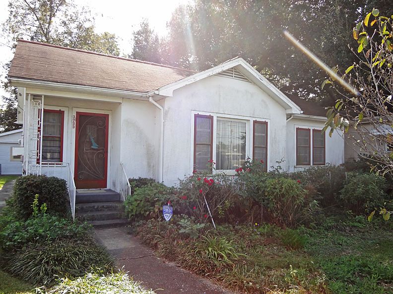 1st image of 3733 Gen Meyer Ave