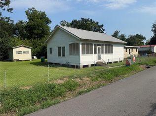 184 Post St, Hahnville, LA 70057