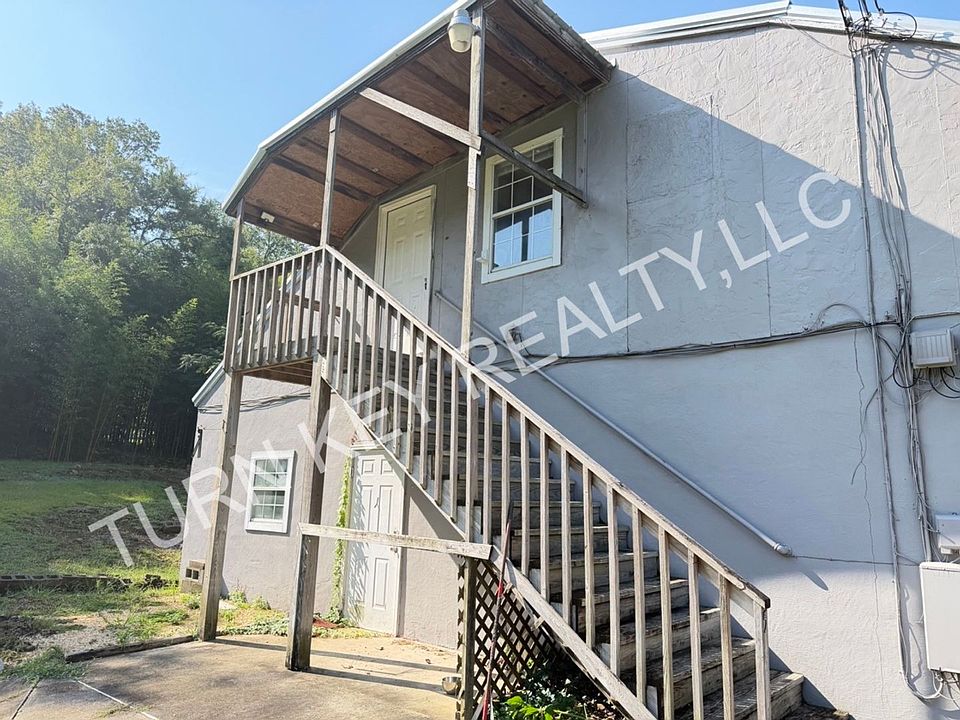 2nd image of 30 Valley Trl APT 5