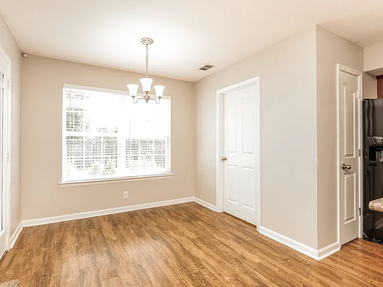 3764 Indian Creek Blvd — Photo 6