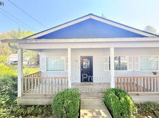 116 S Main Ave, Ridgefield, WA 98642