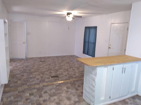 2nd image of 14572 N Aster Ave