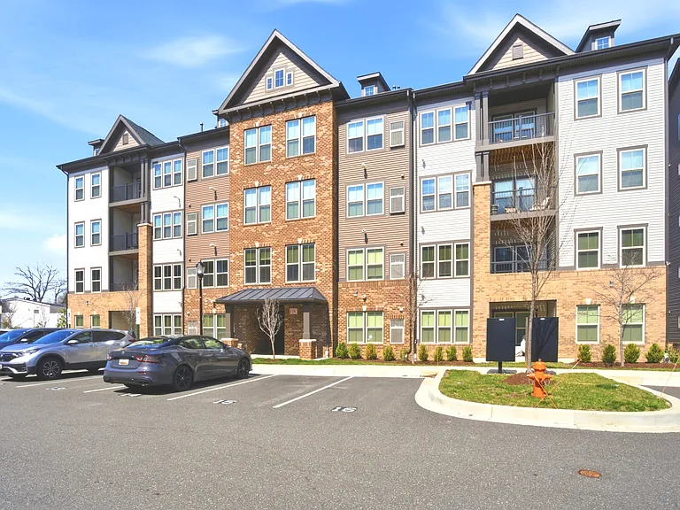 10020 Ruffian Way #A — Photo 32
