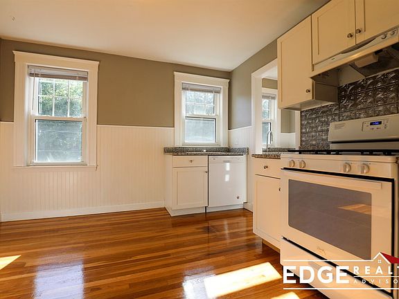 47 Park Ave Ext #1 Arlington Unit Photo 3