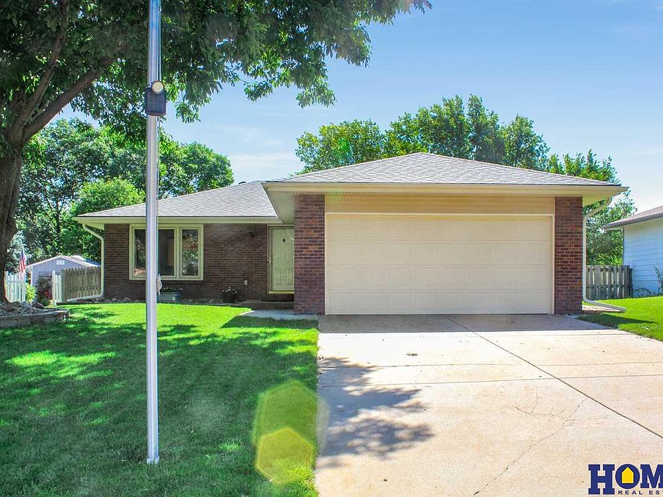 1st image of 5208 Starling Ct