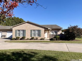 160 Reed Cir, South Hill, VA 23970