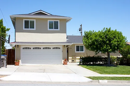 1711 Hyacinth Ln Photo 1