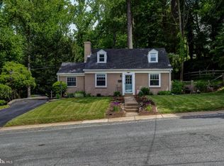 33 E Thomson Ave, Springfield, PA 19064