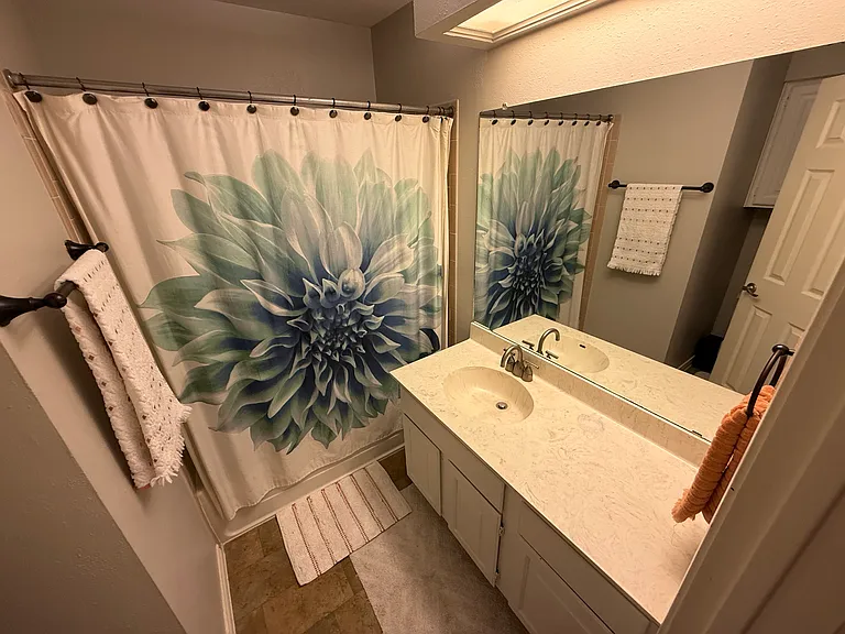 4005 Cortina Dr — Photo 11