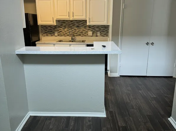 5973 N Westcreek Ct, Fort Worth, TX 76133