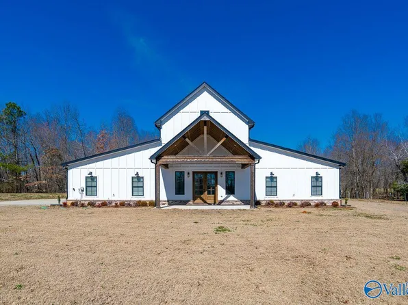 12317 Quinn Rd, Athens, AL 35611