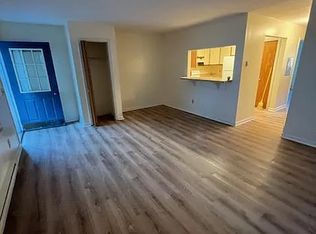 31 Railroad St, Canaan, CT 06018