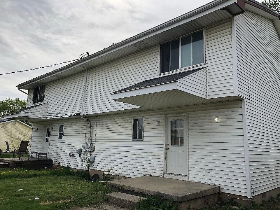 2nd image of 299 W Main St