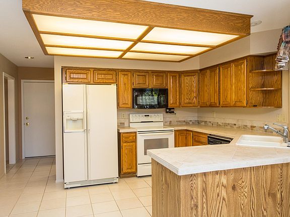 3rd image of 14605 N Chalk Creek Dr