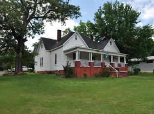 611 Main St N, Wedowee, AL 36278