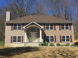 2 Christie Ct, Somers, NY 10589