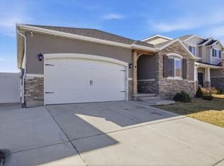 5377 W Iron King Dr, Herriman, UT 84096