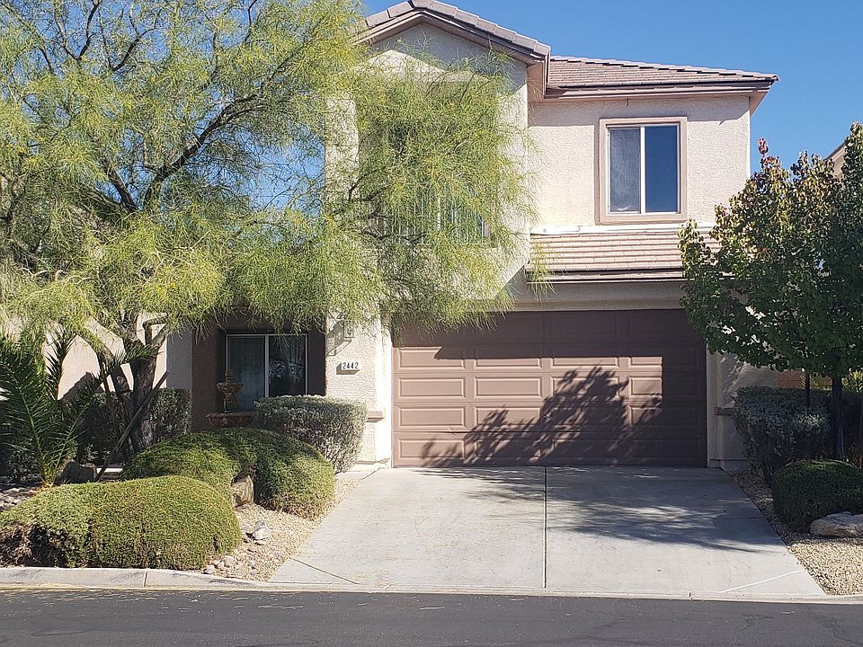 Located in Anthem Highlands