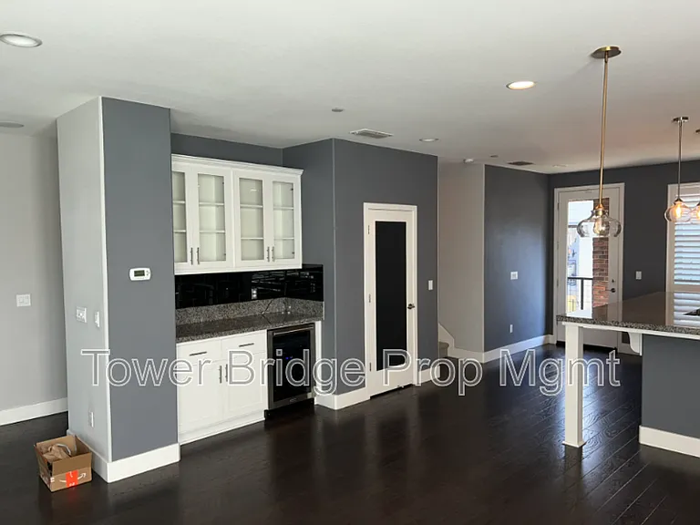 315 Creamery Ln — Photo 3