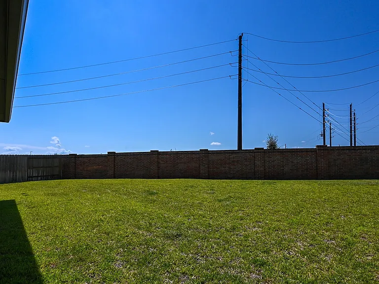 3057 Pensacola Dr — Photo 41