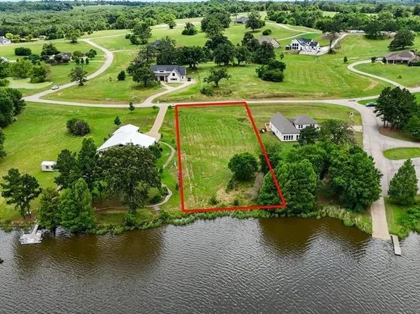 18066 Wildlife Way, Athens, TX 75752