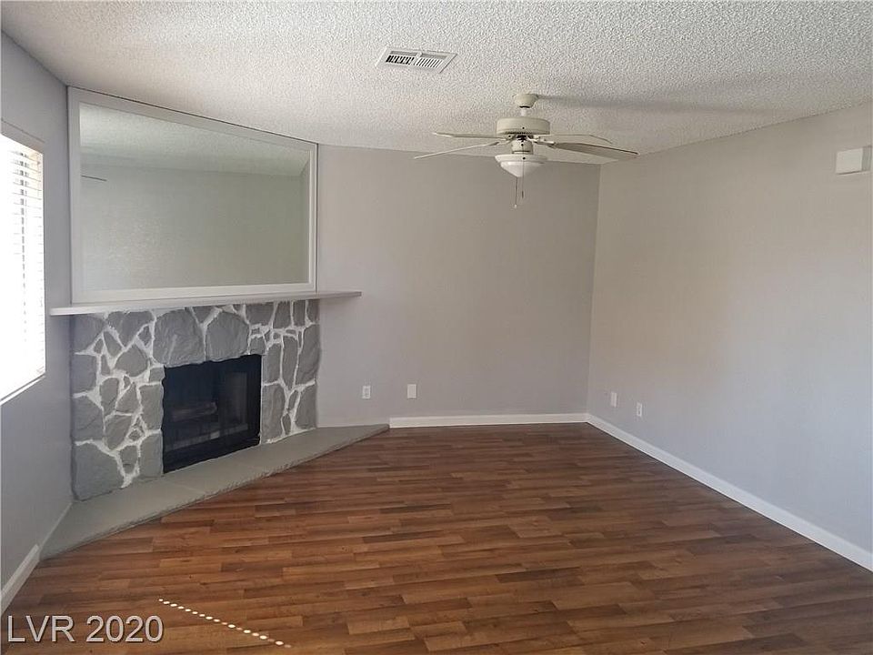 1st image of 1209 N Buffalo Dr APT 202