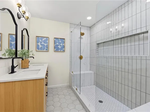 5147 Charmant Pl, Dunwoody, GA 30360