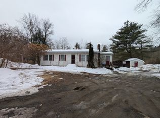 89 Howard St, Belchertown, MA 01007